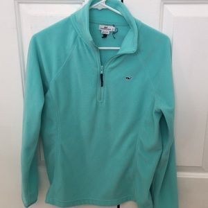 Vineyard vines hoodie